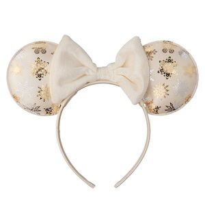 NWT Aldi Exclusive 2025 Holiday Disney Mickey Ears Christmas Snowflakes